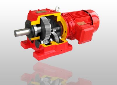 點擊查看詳細信息<br>標題：R系列斜齒輪硬齒面減速機 閱讀次數(shù)：6000